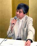 三田誠広さん(作家)が日本文藝家協会の総会で、
電子ブックと書籍(紙の本)は共有できる、
と将来の見通しを語った。
(撮影:穂高健一、、5月17日、東京)